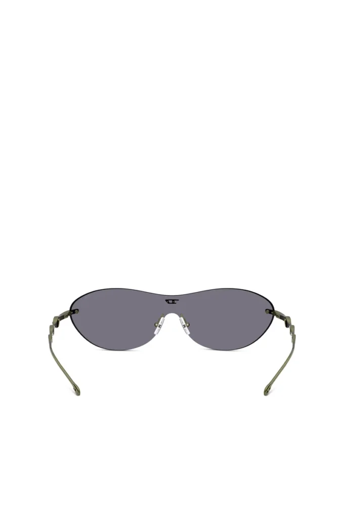 0dl1006 taille 35 Lunettes de soleil ovales emblématiques