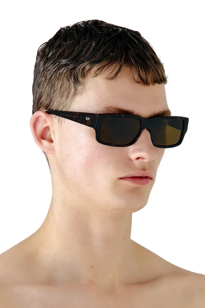 0dl2003 taille 57 Lunettes de soleil rectangulaires