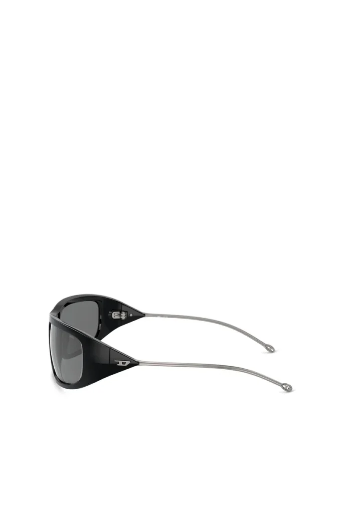 0dl3001 taille 61 Lunettes de soleil style enveloppant