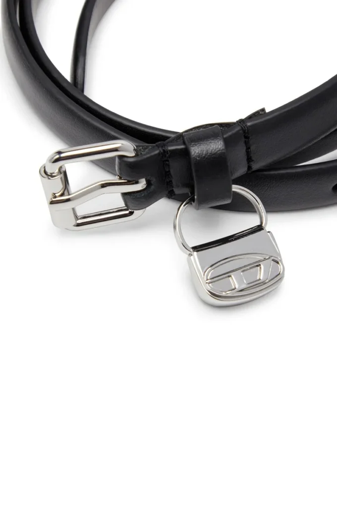 Ceinture fine en cuir 1,4 cm avec breloque sac 1DR