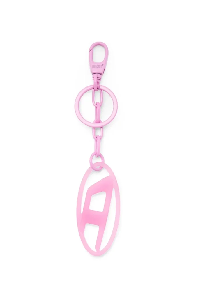 Charm ovale D Charm ovale D/porte-clés en métal et résine