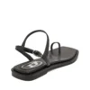 d-amber infra 0 D-AMBER – Sandales en cuir avec logo métallique