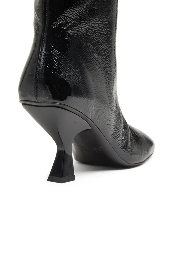 d-amber tube 75 D-Amber – Bottines à bout carré effet naplak