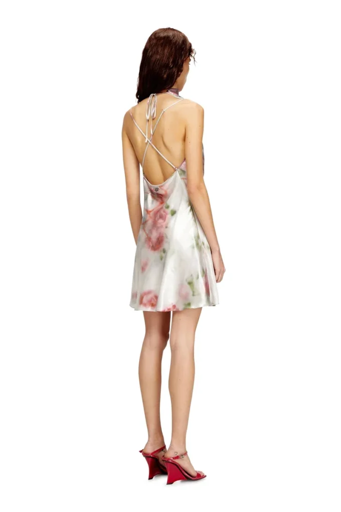 d-ebra-short Robe courte métallisée à imprimé roses floues