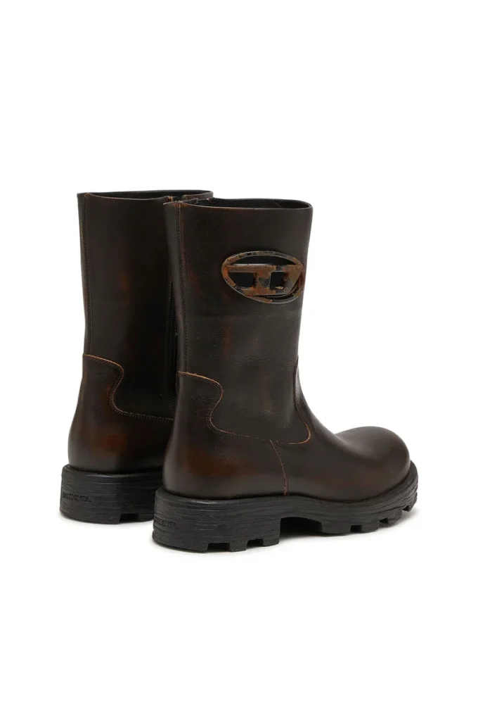 d-hammer bkr d w Bottines D-Hammer en cuir ajouré avec détails métalliques oxydés