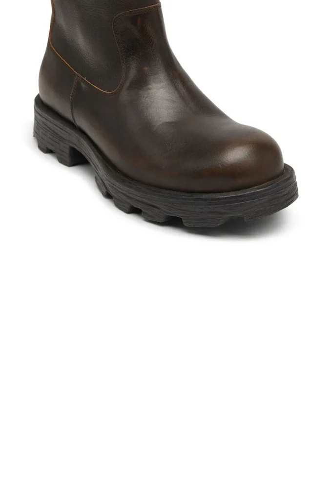 d-hammer bkr d w Bottines D-Hammer en cuir ajouré avec détails métalliques oxydés