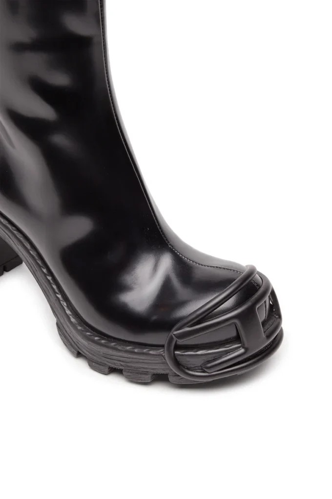 d-hammer d hb w D-Hammer – Bottes à talons hauts en cuir brossé