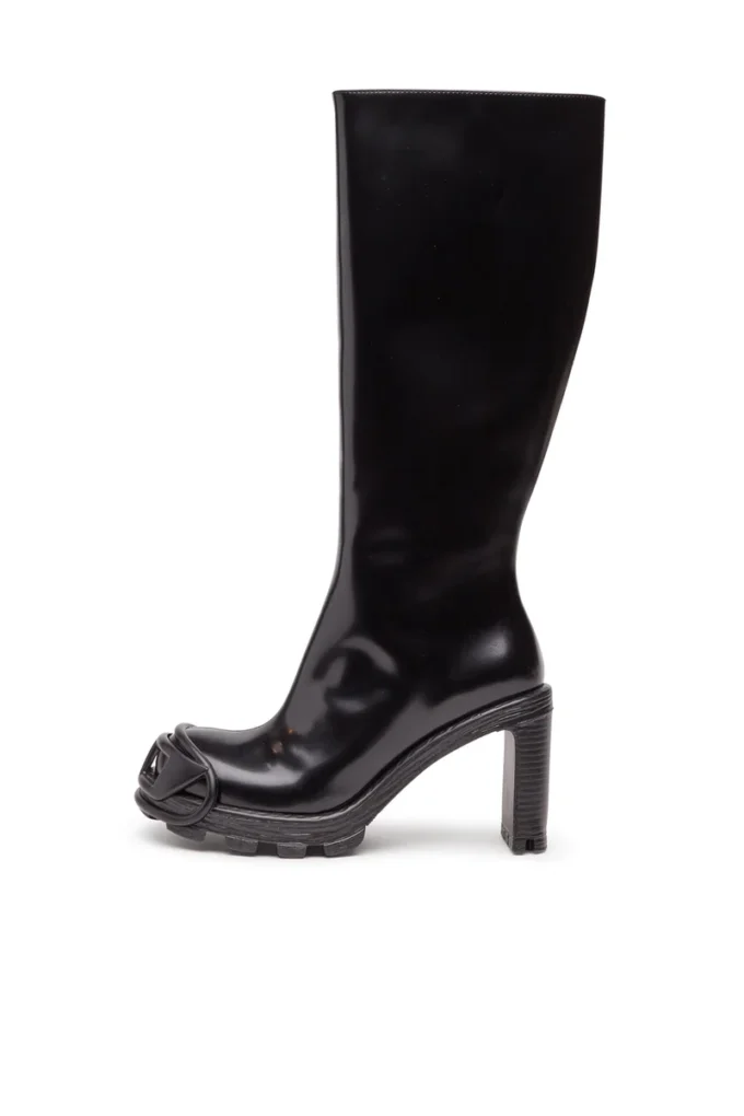 d-hammer d hb w D-Hammer – Bottes à talons hauts en cuir brossé
