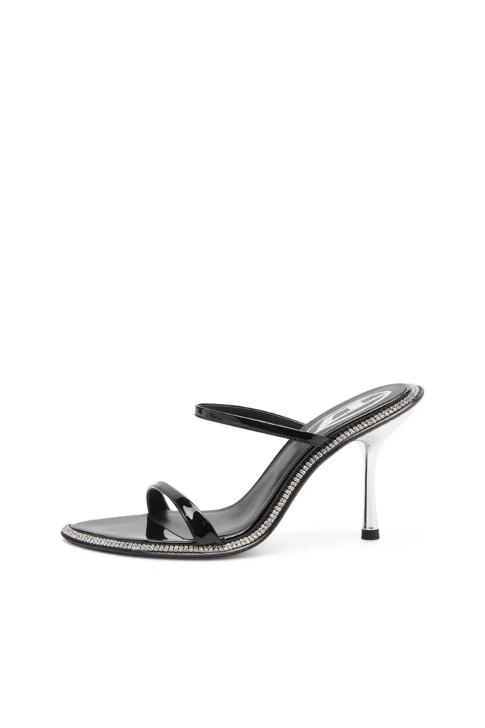 d-havanna sdl D-Havanna – Mules à lanières en cuir verni avec cristaux