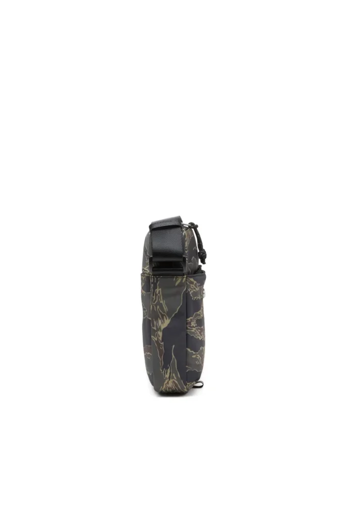 d-pack crossbody x Trouver le magasin le plus proche
