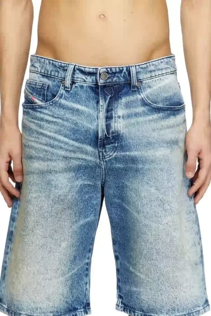d-rixford-s Short en denim avec imprimé paroles de chanson