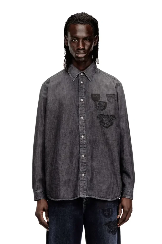 d-simply-s15 Chemise en denim avec emblème brodé