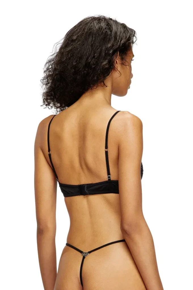 d-string-dnm Trouver le magasin le plus proche