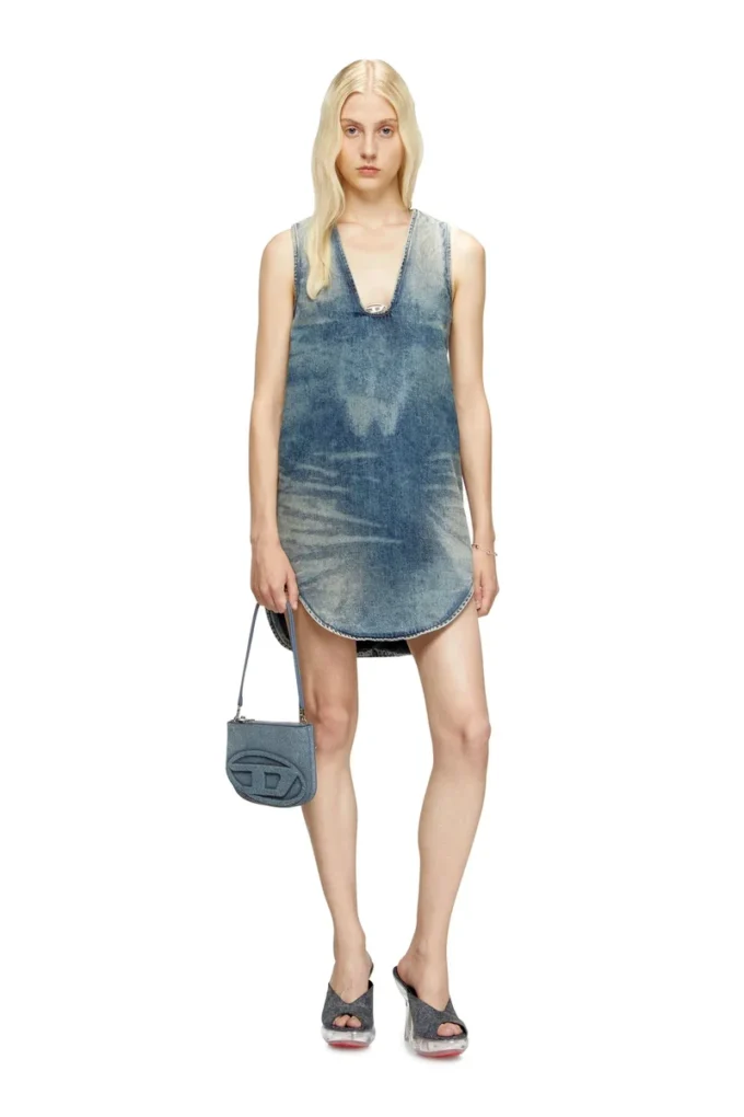 de-laris-dress-s Robe courte en denim marbré