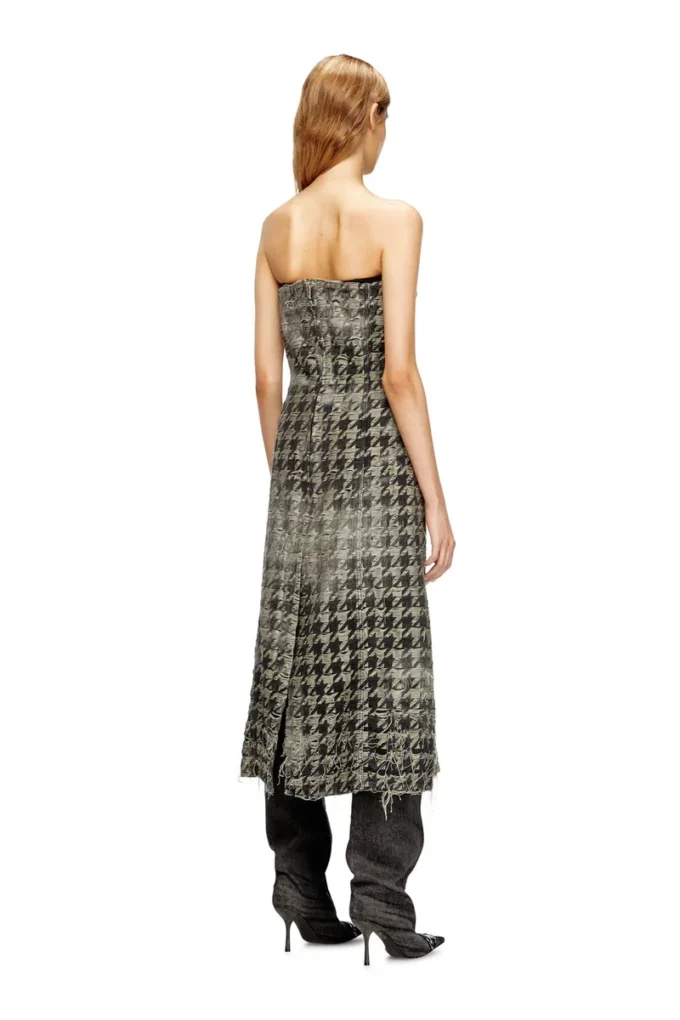 de-olivia-fsh Robe midi en denim à motif pied-de-poule