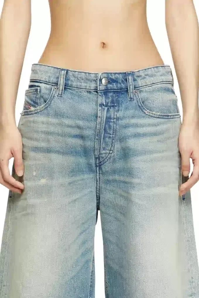 de-sire-short Short en denim effet usé