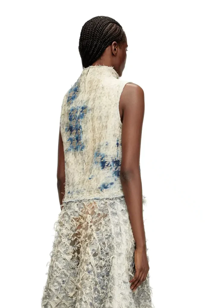 de-tapi-fsh2 Top sans manches en denim à motif pied-de-poule