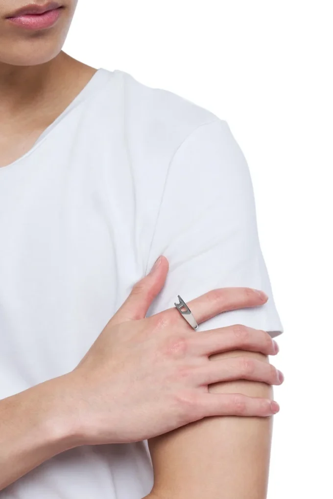 dx1638040 bijoux Bague chevalière en acier inoxydable