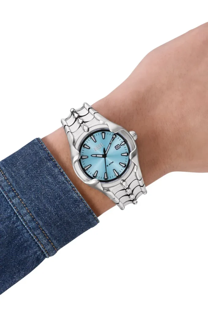 dz2200 Vert montre trois aiguilles avec date en acier inoxydable