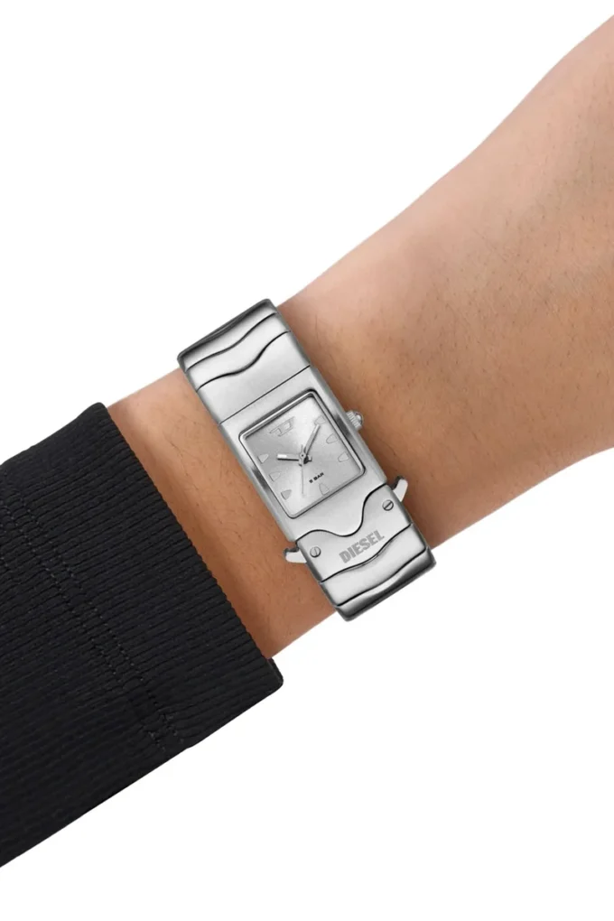 dz2222 Montre Diesel Closer à trois aiguilles en acier inoxydable