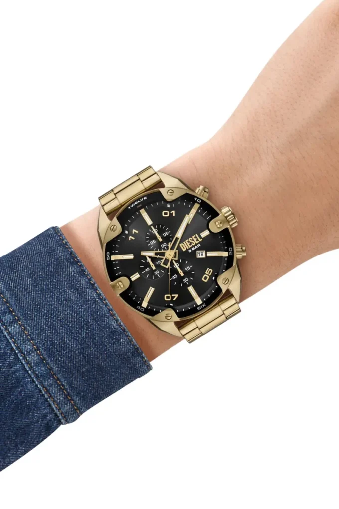 dz4678 Montre Diesel Spiked Chronograph en acier inoxydable doré
