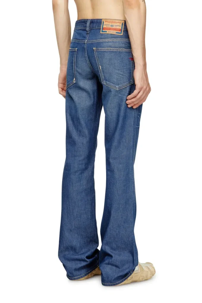 Jean bootcut 1998 d-buck 09m60 Trouver le magasin le plus proche