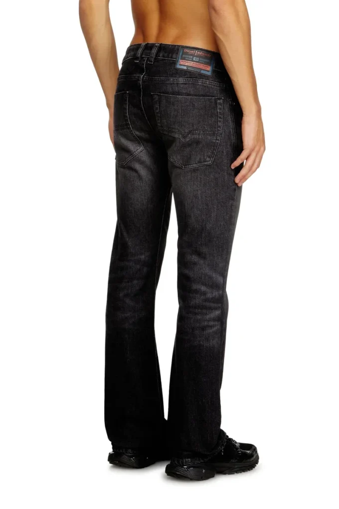 Jean bootcut 2007 Zatiny 09n48 Trouver le magasin le plus proche