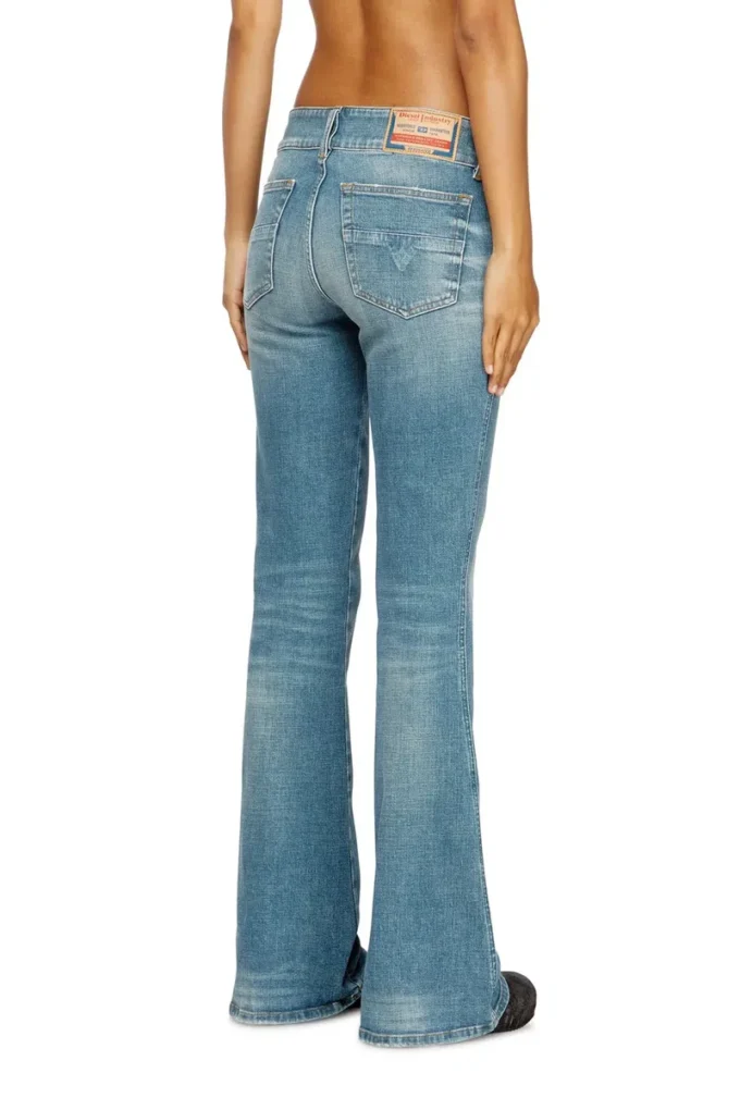 jean bootcut d-hush 09m58 Trouver le magasin le plus proche