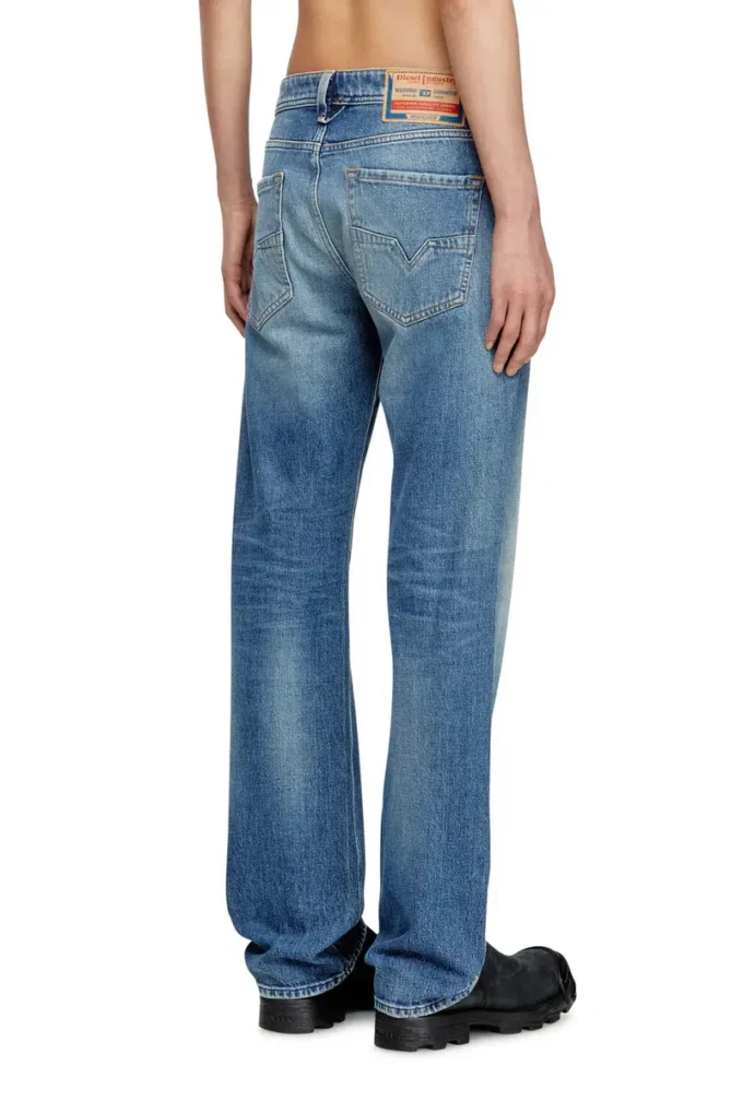 jean classique 1985 Larkee 09m12 Trouver le magasin le plus proche