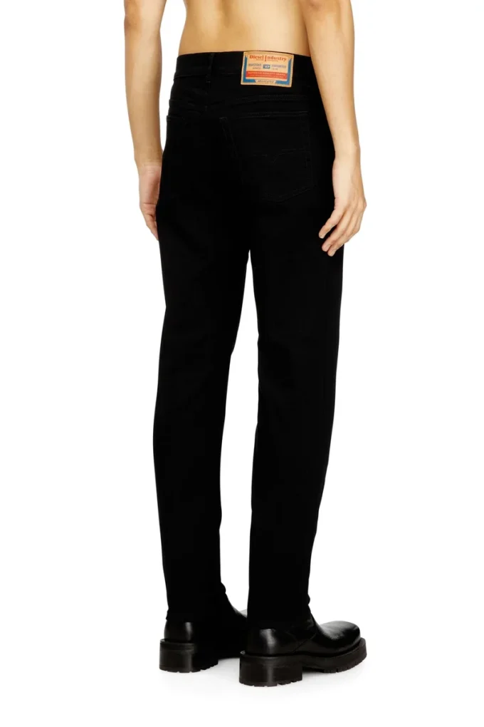 jean classique 2023 d-finitive 069yp Trouver le magasin le plus proche