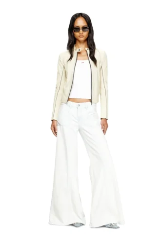 jean flare d-akii 09m08 Trouver le magasin le plus proche