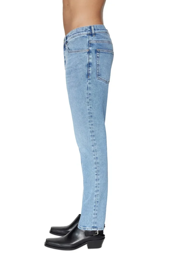 Jean fuselé 2005 D-Fining 09b92 Trouver le magasin le plus proche