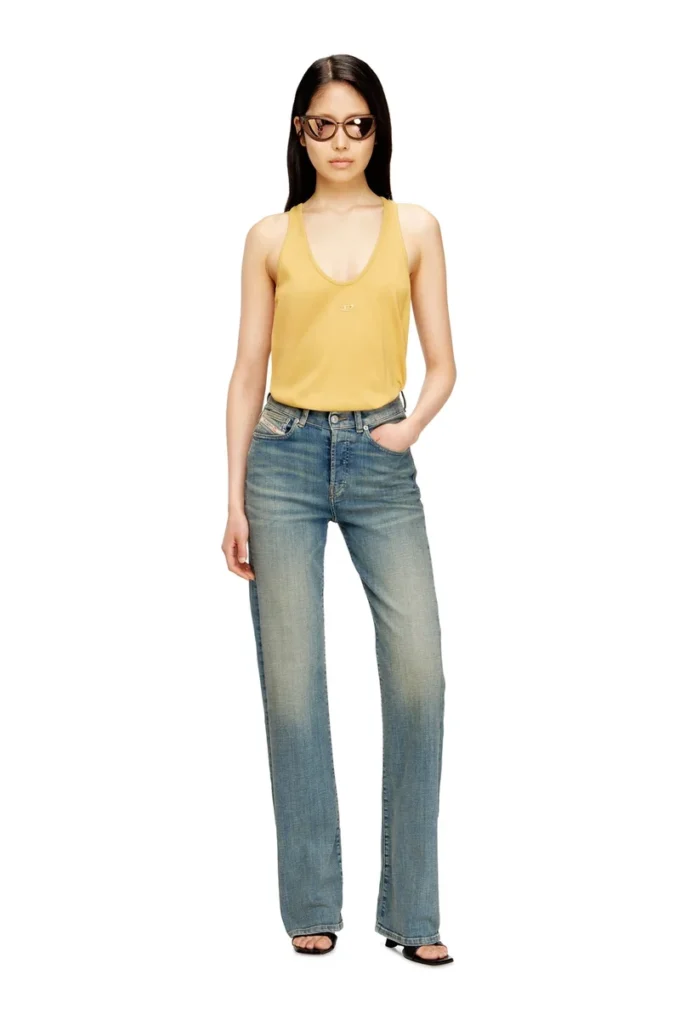 jean regular 1971 d-sent 09n32 Trouver le magasin le plus proche