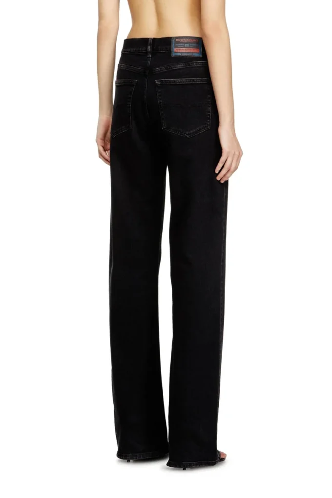 jean regular 1971 d-sent 09n89 Trouver le magasin le plus proche