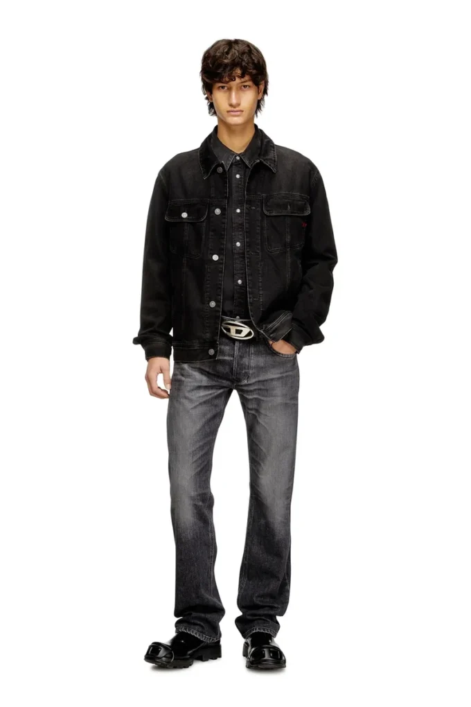 jean regular 1985 Larkee 09n49 Trouver le magasin le plus proche