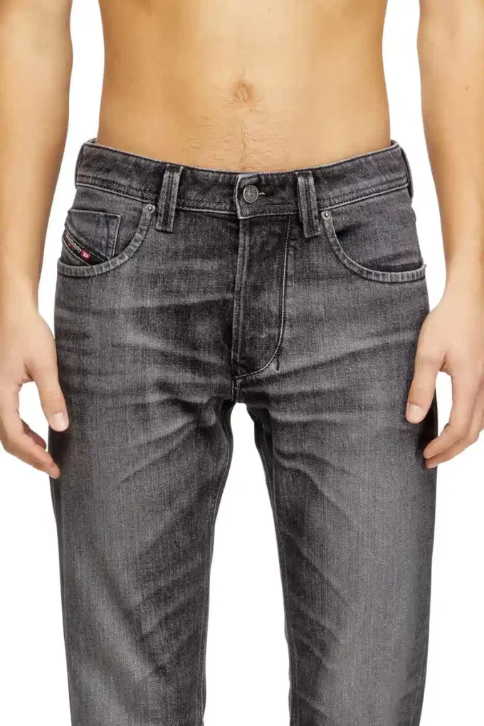jean regular 1985 Larkee 09n49 Trouver le magasin le plus proche