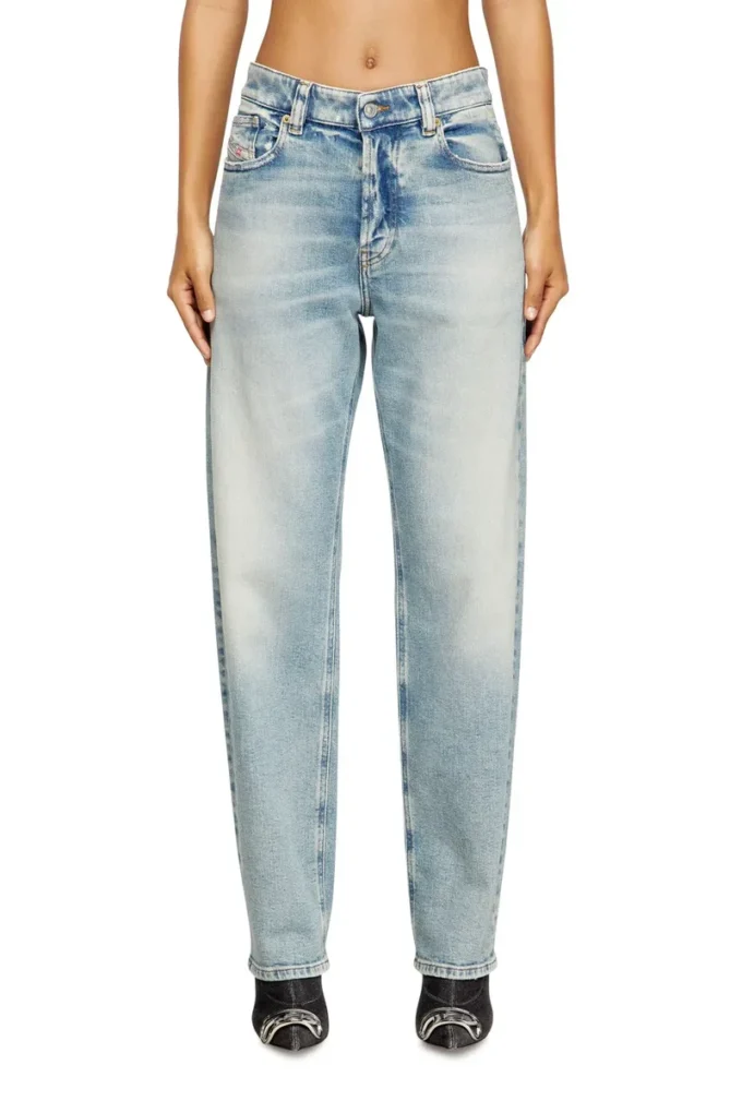 jean regular 1988 d-ark 09m21 Trouver le magasin le plus proche