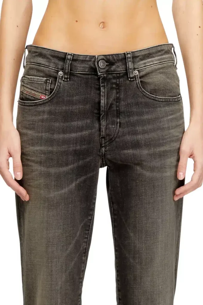 jean regular 1989 d-mine 09n58 Trouver le magasin le plus proche