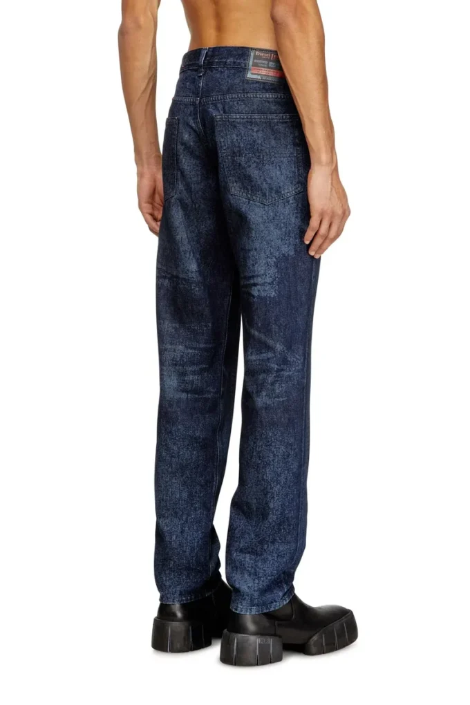 jean regular 2023 d-finitive 007cv Trouver le magasin le plus proche