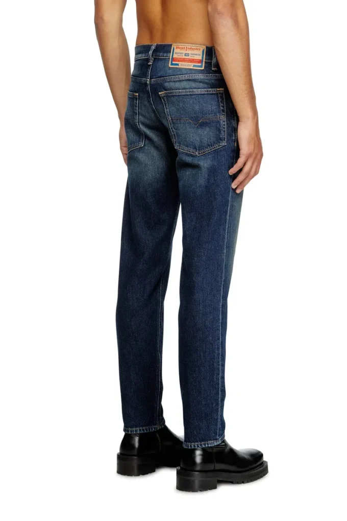 jean regular 2023 d-finitive 09m10 Trouver le magasin le plus proche