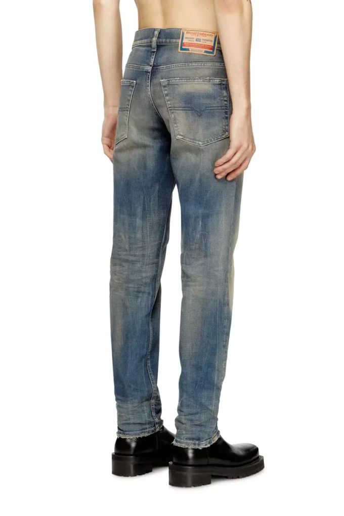 jean regular 2023 d-finitive 09m18 Trouver le magasin le plus proche
