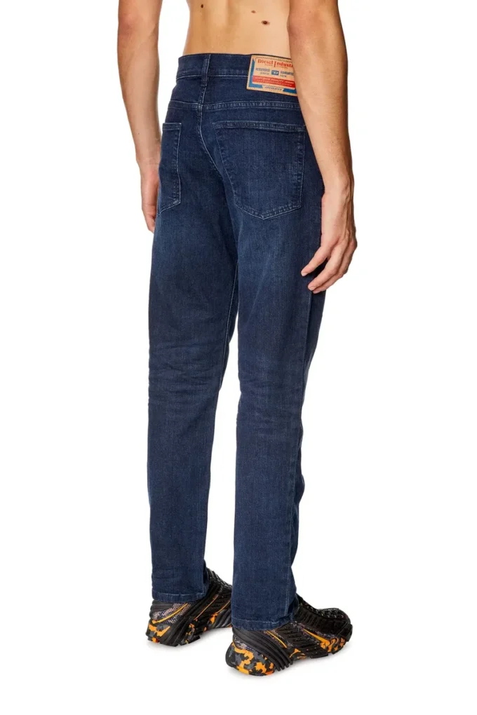 jean regular 2023 d-finitive 0cnaa Trouver le magasin le plus proche