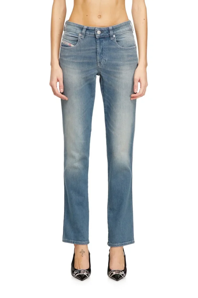 jean slim 1992 d-jiann 09n75 Trouver le magasin le plus proche
