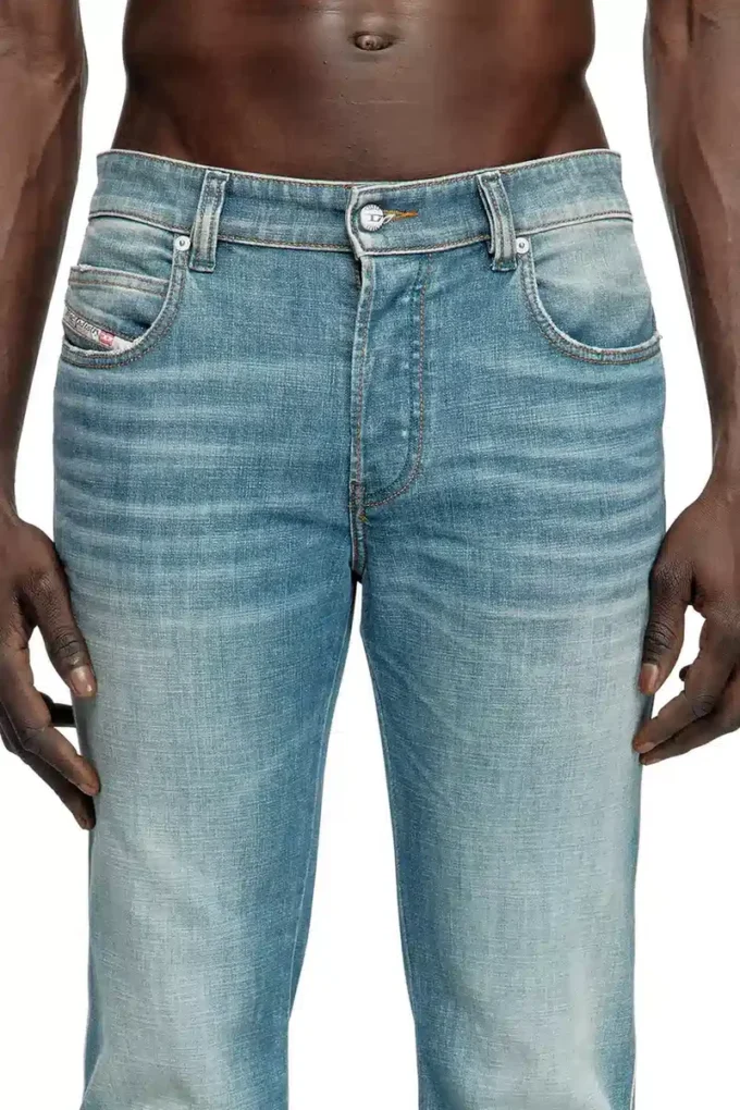 Jean slim 1993 d-vyl 09m58 Trouver le magasin le plus proche