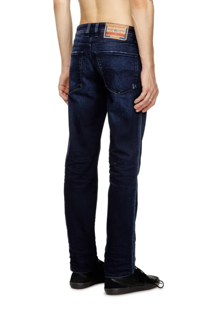 jean slim 1993 d-vyl 09m76 Trouver le magasin le plus proche