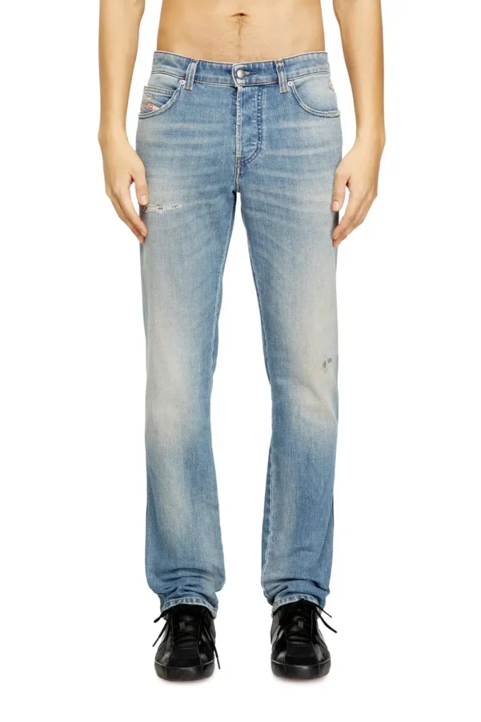Jean slim 1993 d-vyl 09n34 Trouver le magasin le plus proche
