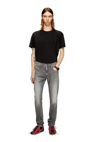 Jean slim 2019 D-Strukt 09m30 Trouver le magasin le plus proche