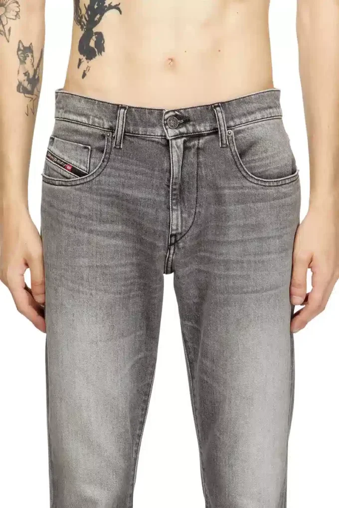 Jean slim 2019 D-Strukt 09m30 Trouver le magasin le plus proche