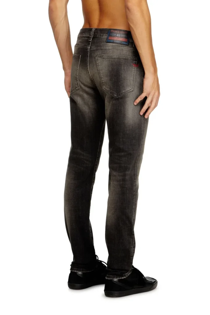 Jean slim 2019 D-Strukt 09n59 Trouver le magasin le plus proche