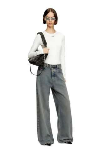 jeans décontractés 1996 D-Sire 09n24 Trouver le magasin le plus proche